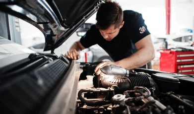 5 Signs It’s Time to Replace Your Old Tires